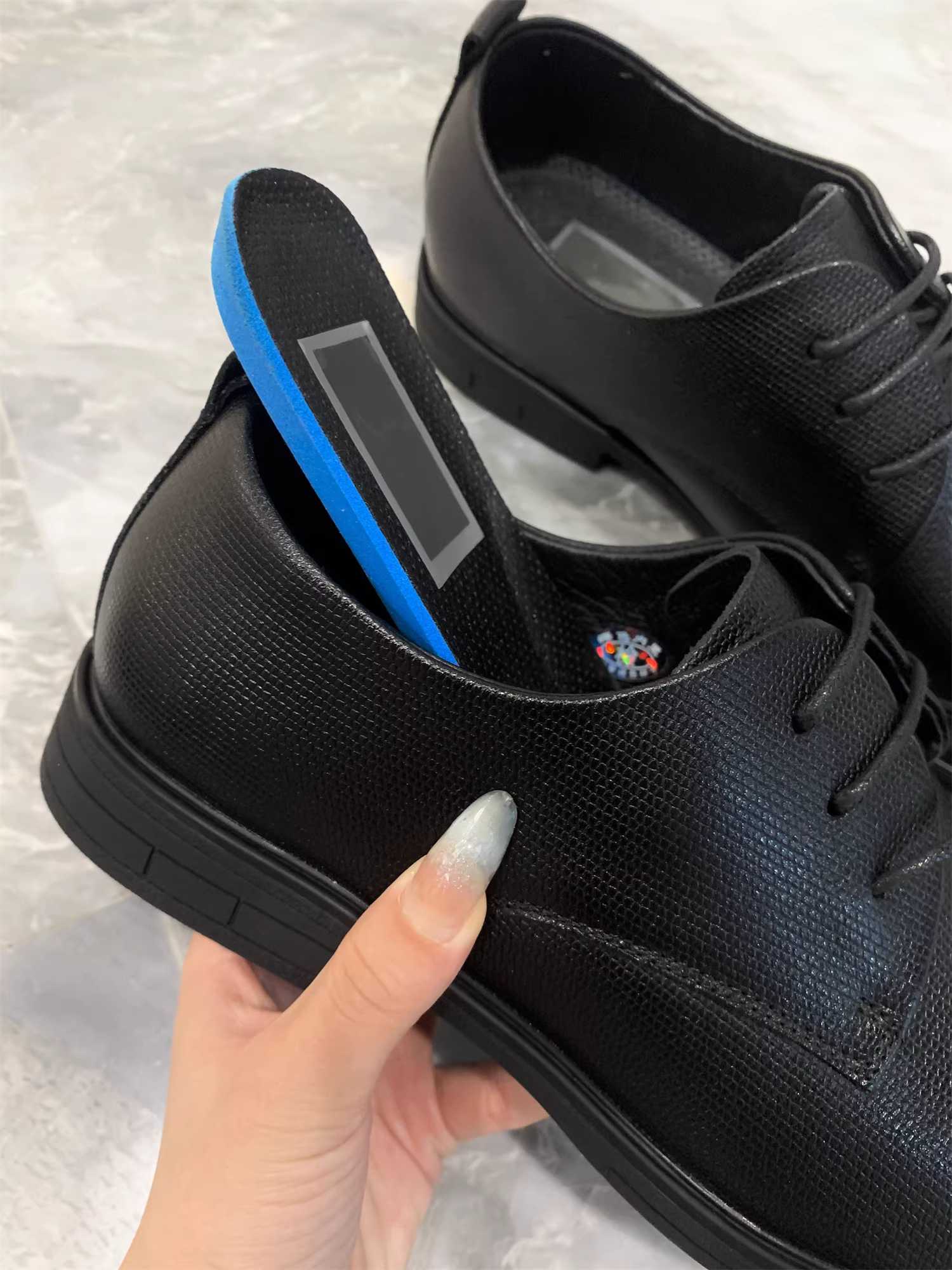 Don Quixote Ưu đãi hấp dẫn! Mặt trên chất liệu giả da! Giày da nam kiểu dáng công sở lịch lãm, mũi tròn, buộc dây.