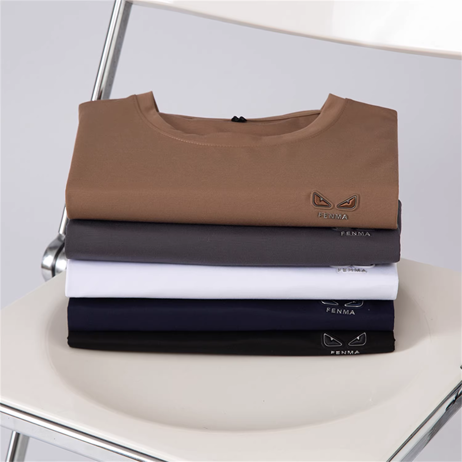 Don Quixote Mắt Ác! Tơ tằm dâu tằm + Lyocell! Áo thun ngắn tay cổ tròn đa năng, thời trang dành cho cặp đôi