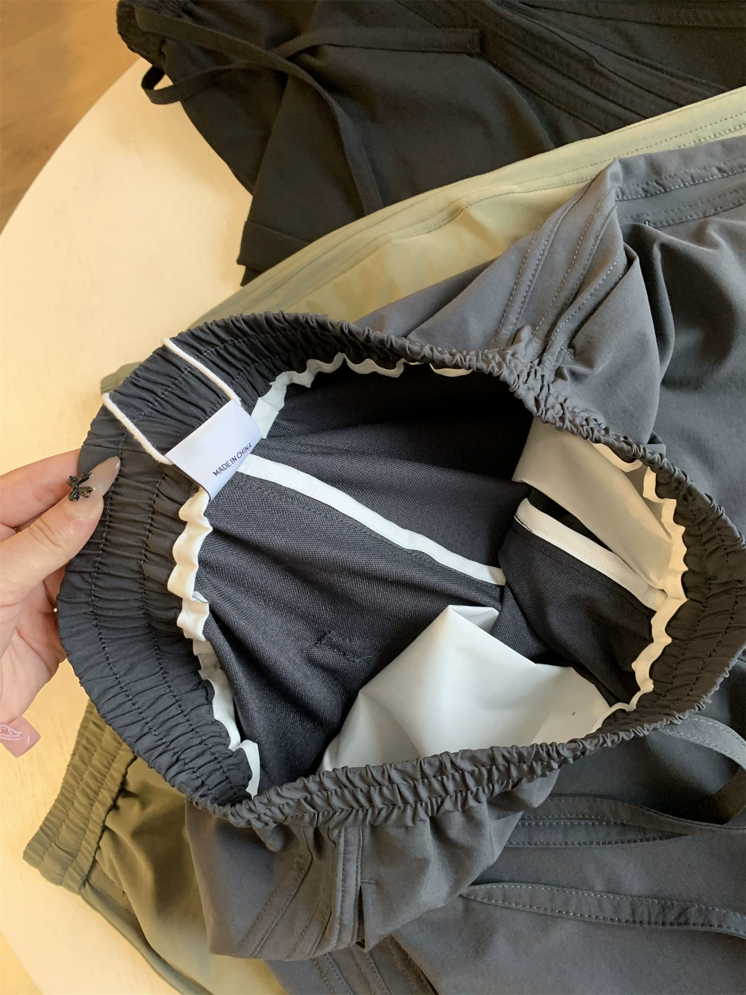 Đơn đặt hàng của công ty Don Quixote ODM! Tủ 298! Quần âu nam 3D may đo, thoải mái, co giãn cao, thời trang mùa hè.