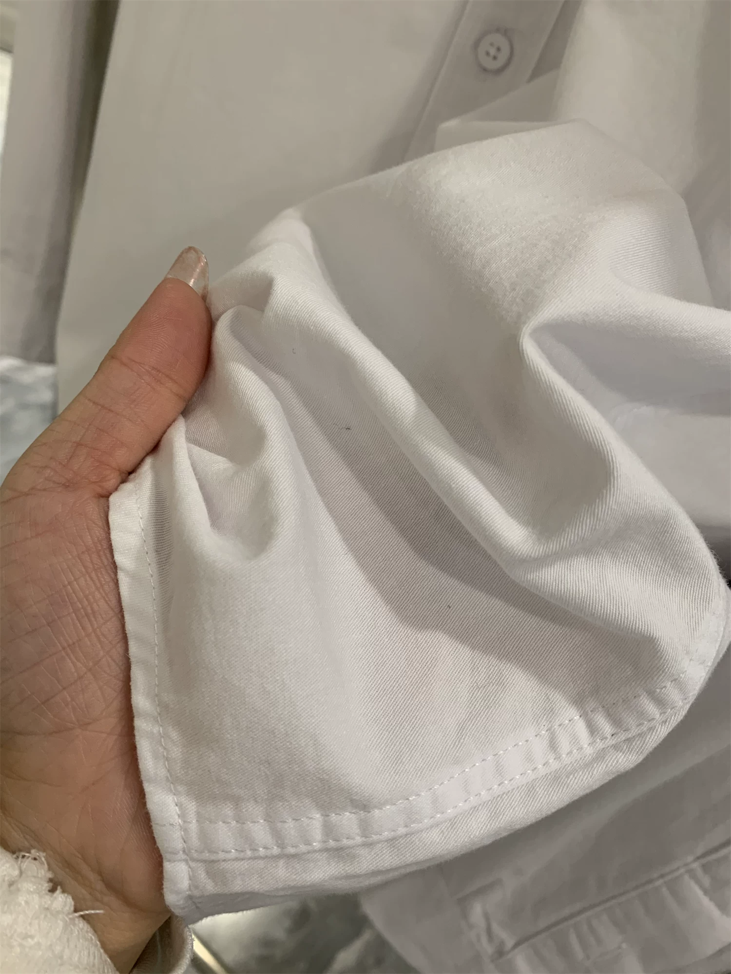 Don Quixote trông rất tuyệt! 100% cotton! Áo sơ mi nam dài tay mùa xuân hè mềm mại, thoải mái, thoáng khí, kiểu dáng thời trang.