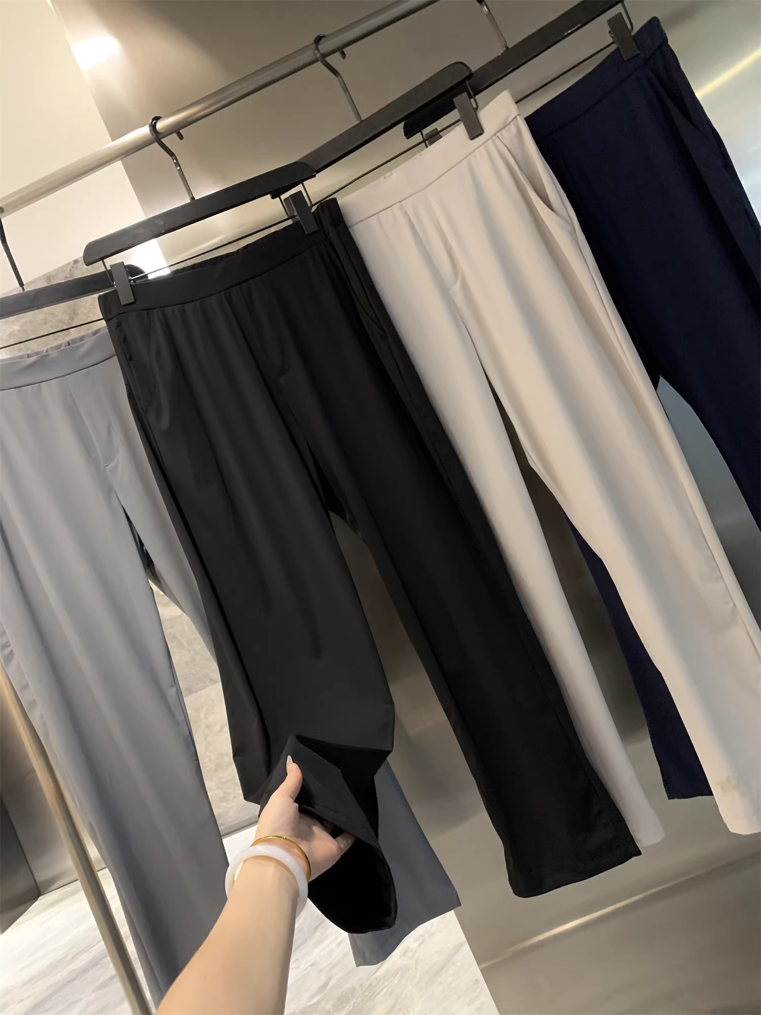 Don Quixote, hãy đến Hàn Quốc và đặt hàng! Công nghệ vải lụa băng đen! Quần nam mùa hè mỏng, co giãn, mặc ngoài trời, kiểu dáng thường ngày.