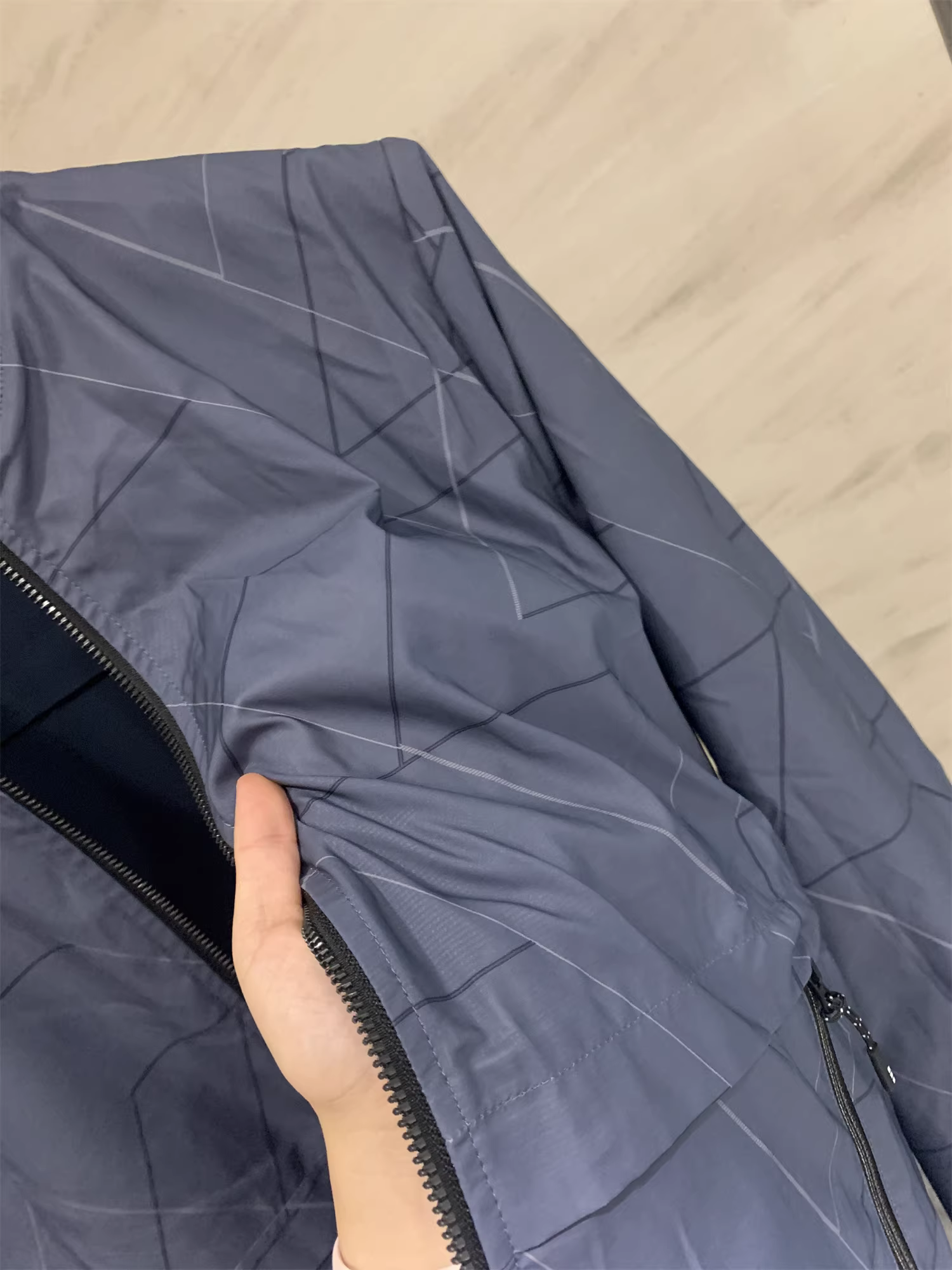 Áo khoác nam Don Quixote Clearance! Có thể đảo ngược! Áo khoác nhẹ, phong cách kinh doanh giản dị, đa năng, cổ bóng chày.