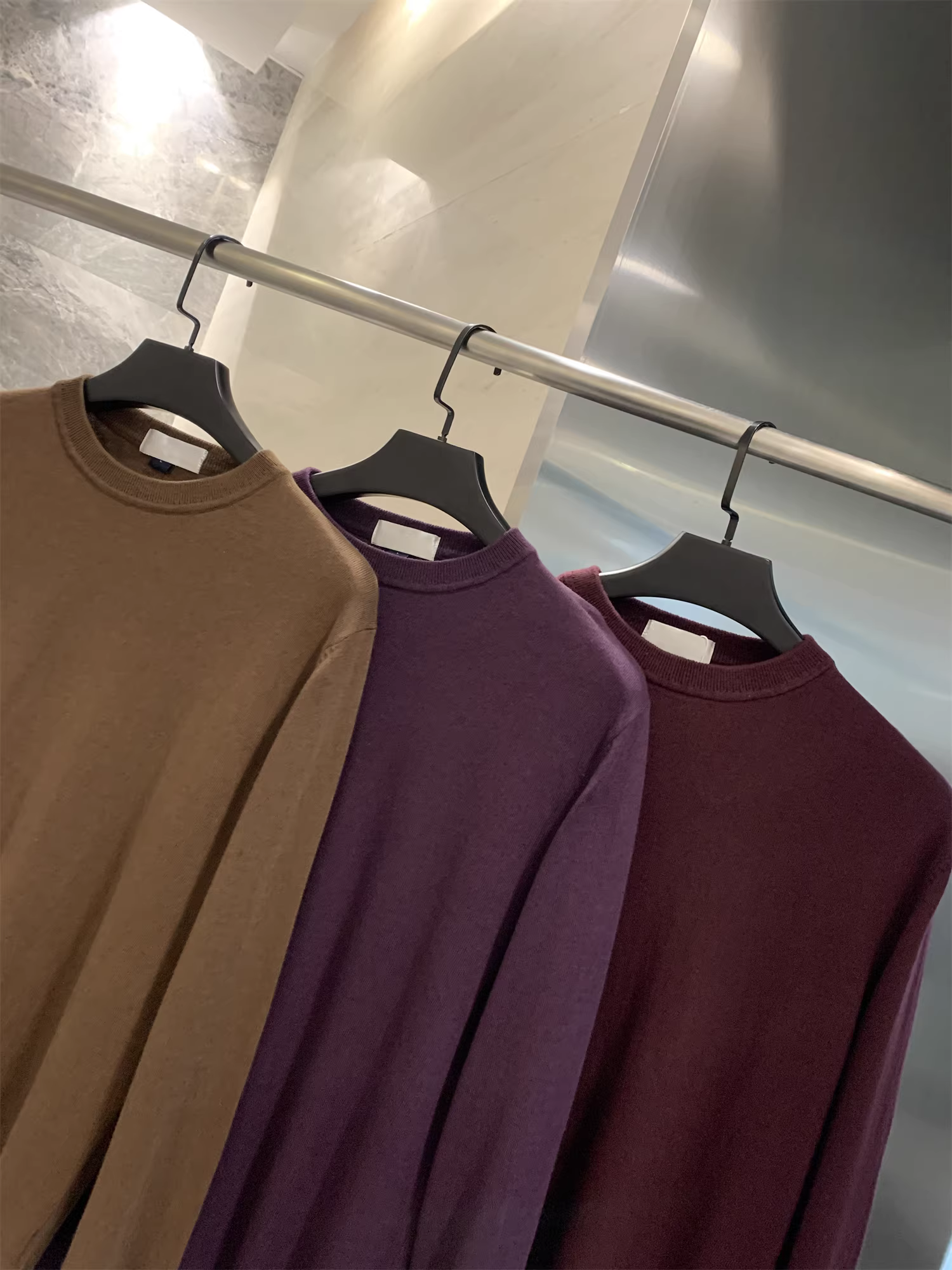 Don Quixote, được làm từ len cừu pha trộn! Áo len cổ tròn dệt kim ấm áp mùa thu đông.