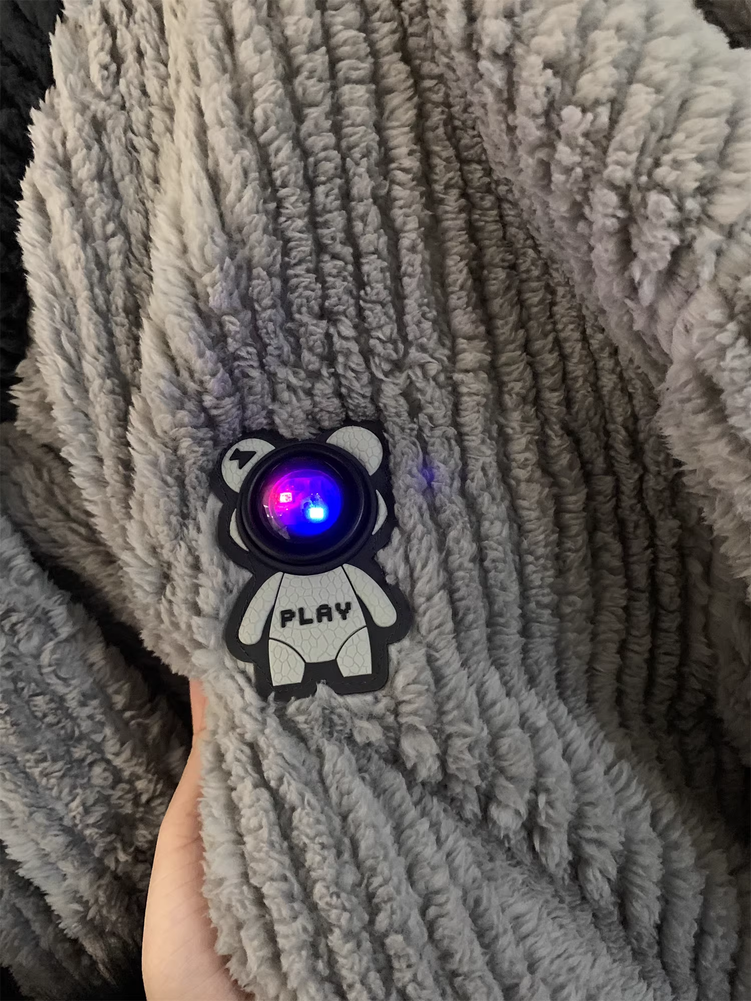 Don Quixote Sự Ấm Áp Của Mùa Đông! Bộ đồ ngủ mặc nhà bằng vải san hô mùa thu đông, bộ đồ ngủ dày dặn ấm áp dành cho nam giới.