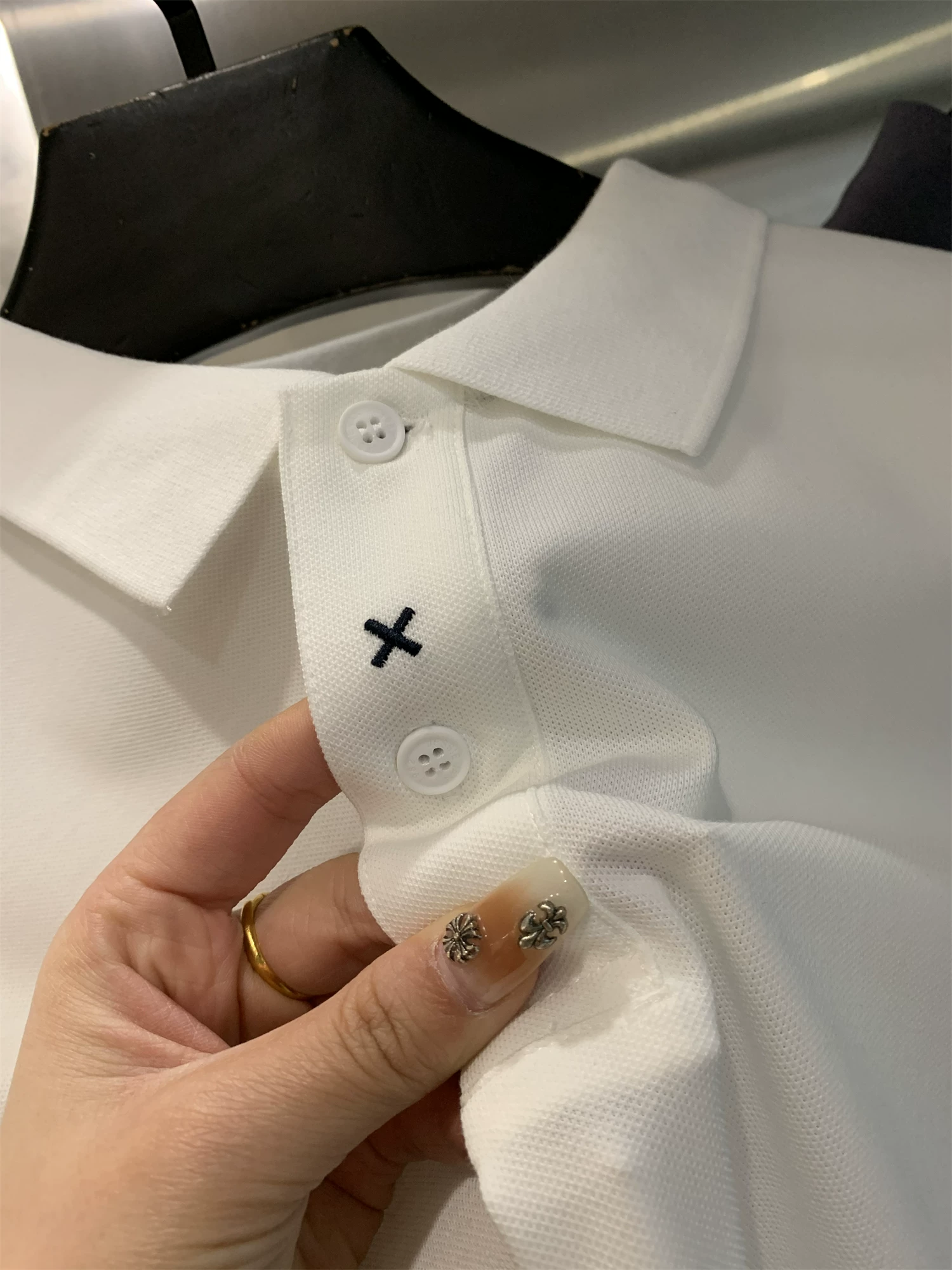 Phong cách nhà thiết kế Don Quixote! Chất liệu cotton pique! Áo polo nam mùa hè thoáng khí, màu trơn, tay ngắn, kiểu dáng thời thượng