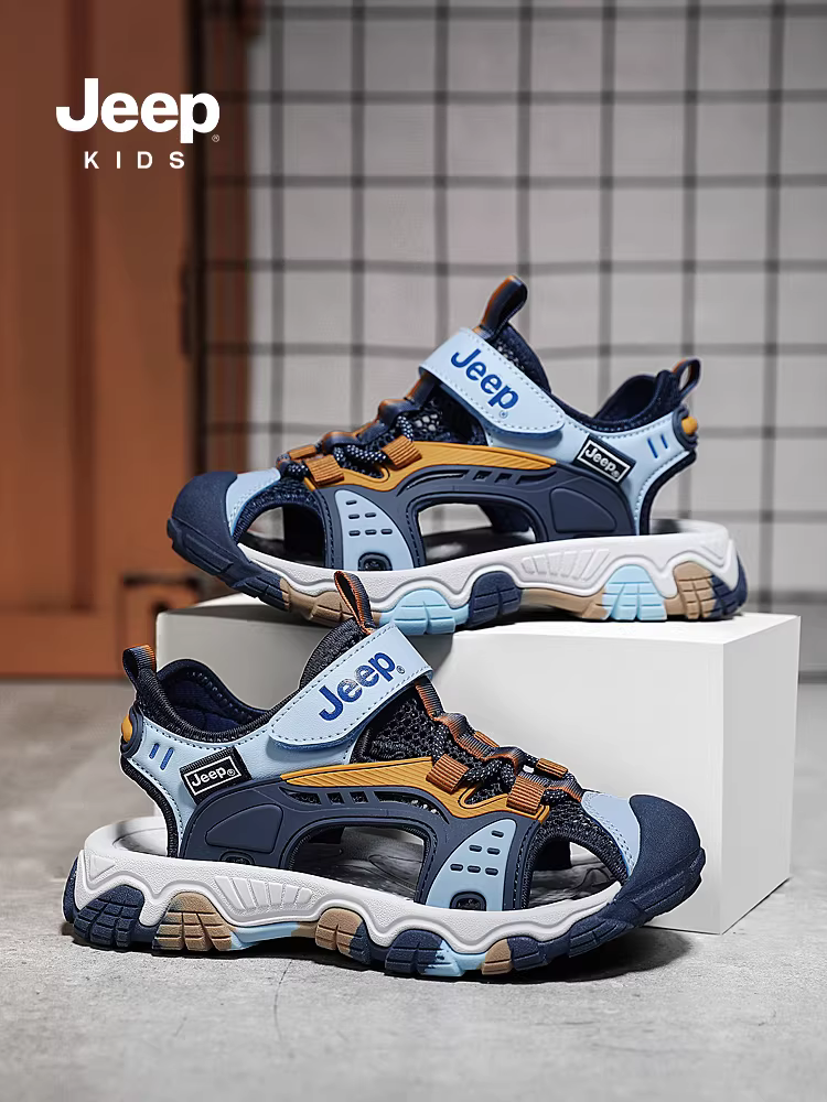 Dép thể thao mùa hè 2025 kiểu mới cho bé trai, kiểu kín mũi, đế mềm, chống trơn, đi biển