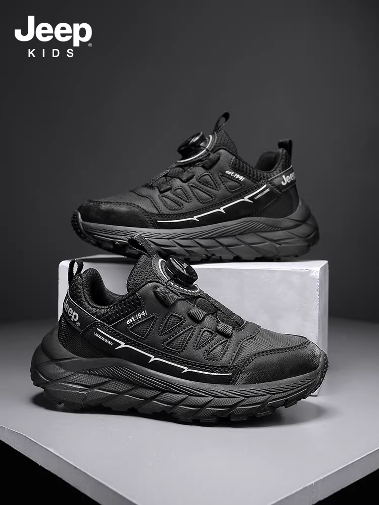 Giày thể thao lót lông cừu cho trẻ em Jeep, giày bố kiểu mới mùa đông 2025 dành cho bé trai, giày chạy bộ mùa thu đông dành cho bé gái.