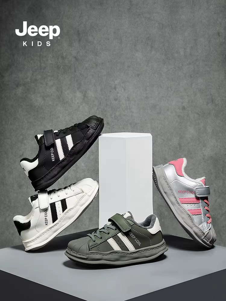 Giày trẻ em Jeep, giày thể thao trẻ em, giày thể thao đế mềm, giày cotton ấm lót lông cừu kiểu mới mùa đông 2025, giày bé trai