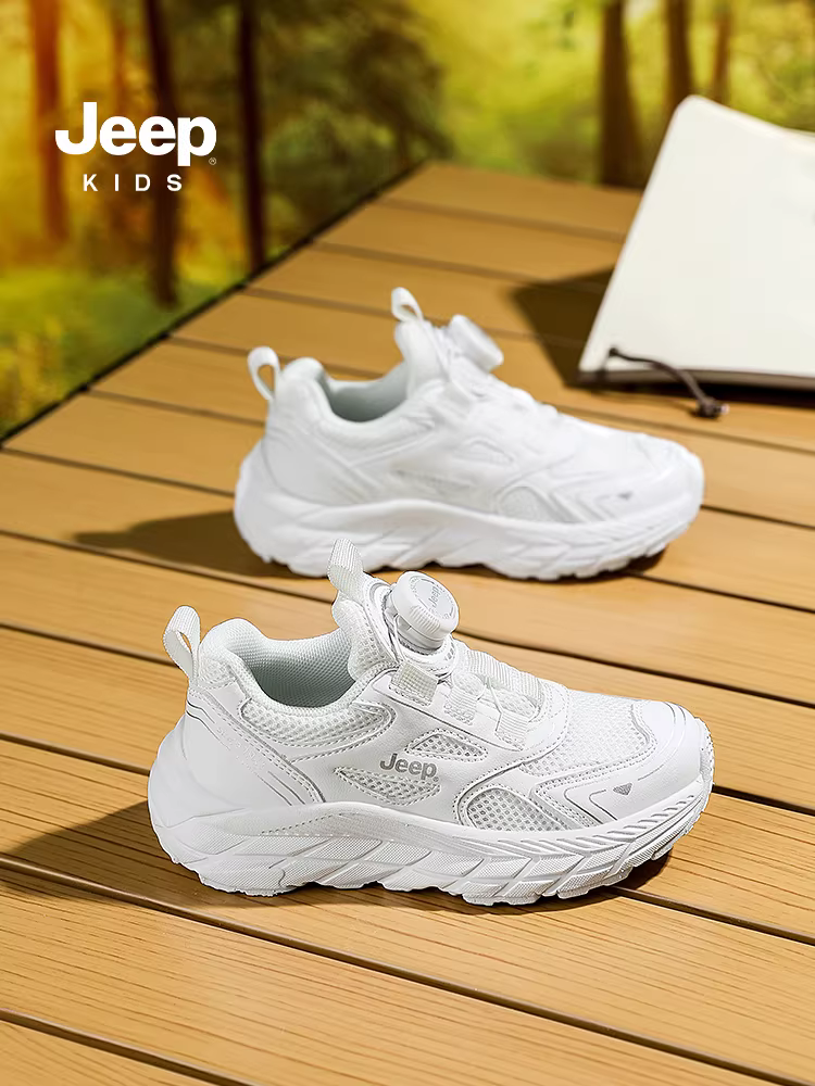Giày thể thao trẻ em JEEP màu trắng thoáng khí 2025 xuân hè giày trắng bé trai giày lưới đế mềm giày bé gái