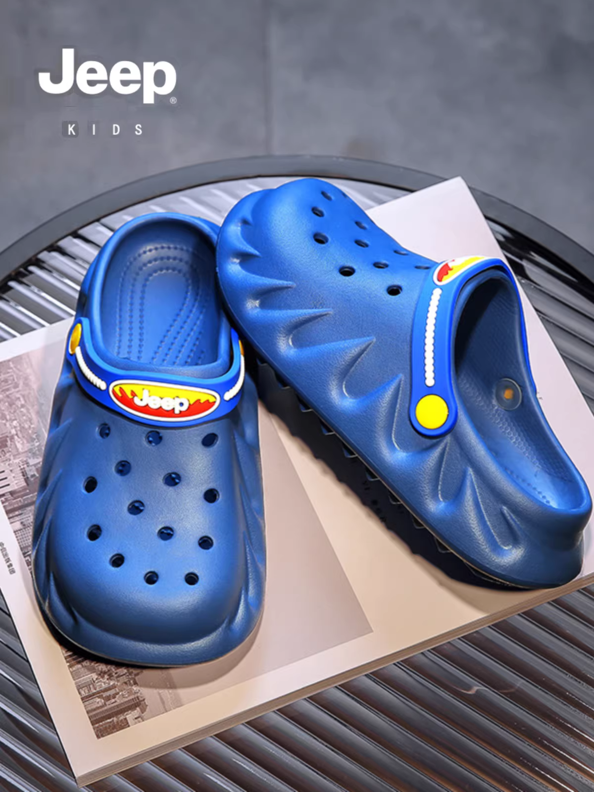 Giày trẻ em Jeep, guốc trẻ em, dép sandal bé trai, giày lười, kiểu mới hè 2025, giày đi biển đế mềm nhẹ