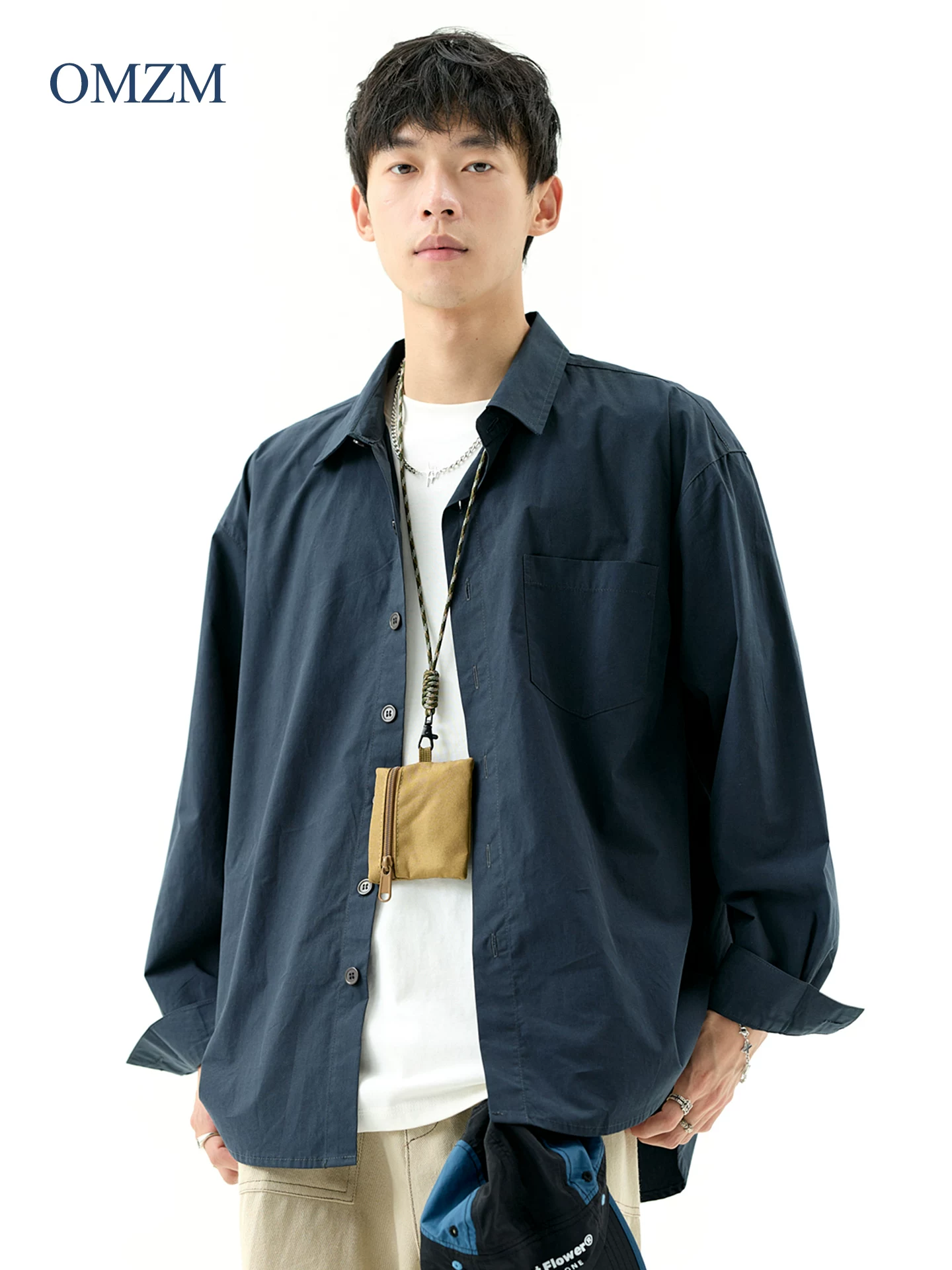 Áo sơ mi dài tay bằng cotton nguyên chất hạng nặng OMZM dành cho nam, áo sơ mi có túi dáng rộng phong cách Nhật Bản mùa thu, áo khoác bảo hộ lao động màu trơn cổ bẻ