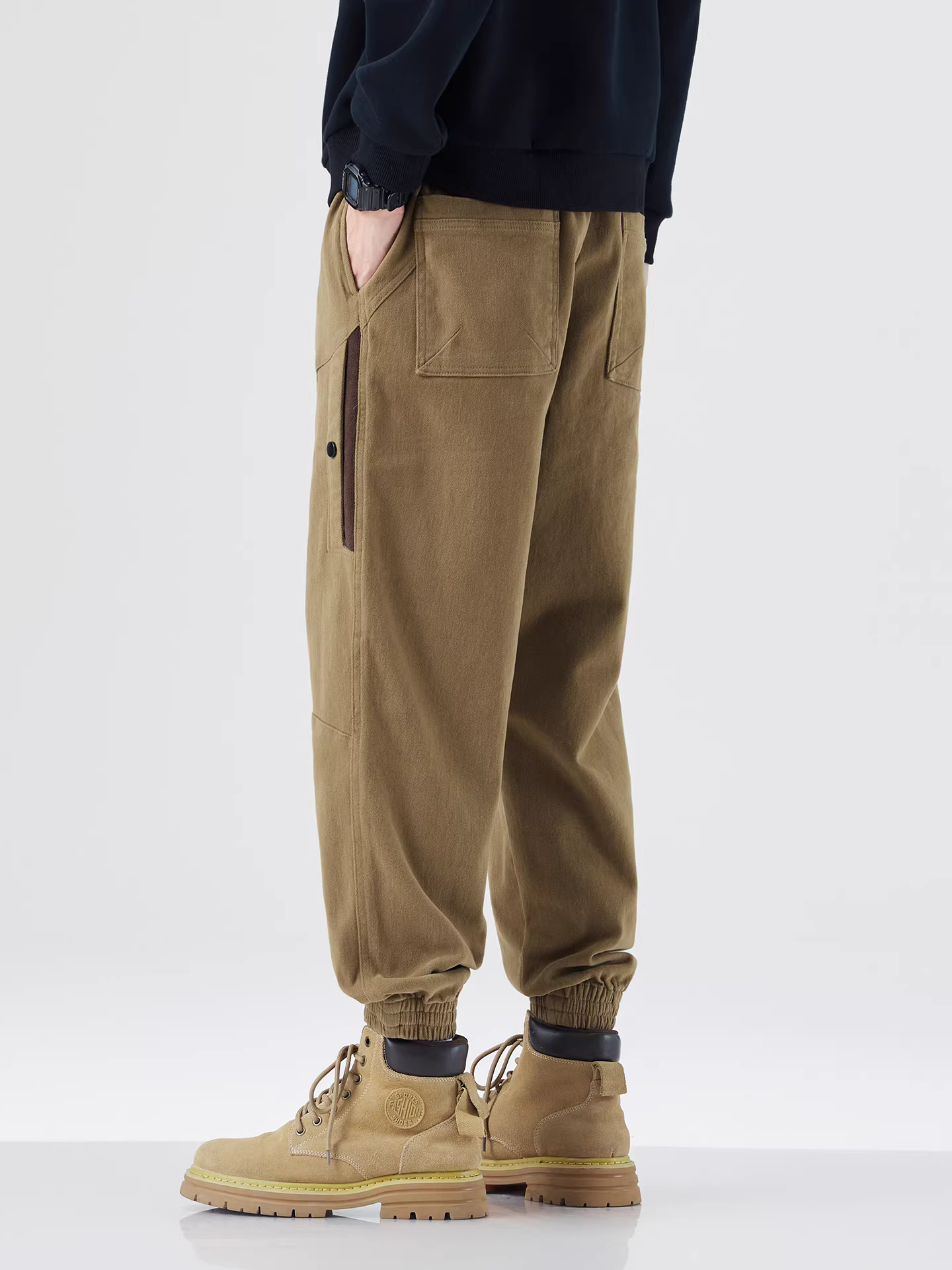 Quần cargo hạng nặng kiểu Mỹ của OMZM dành cho nam, quần jogger màu kaki cổ điển mùa thu với thiết kế tinh tế, quần harem rộng rãi kiểu ghép mảnh.