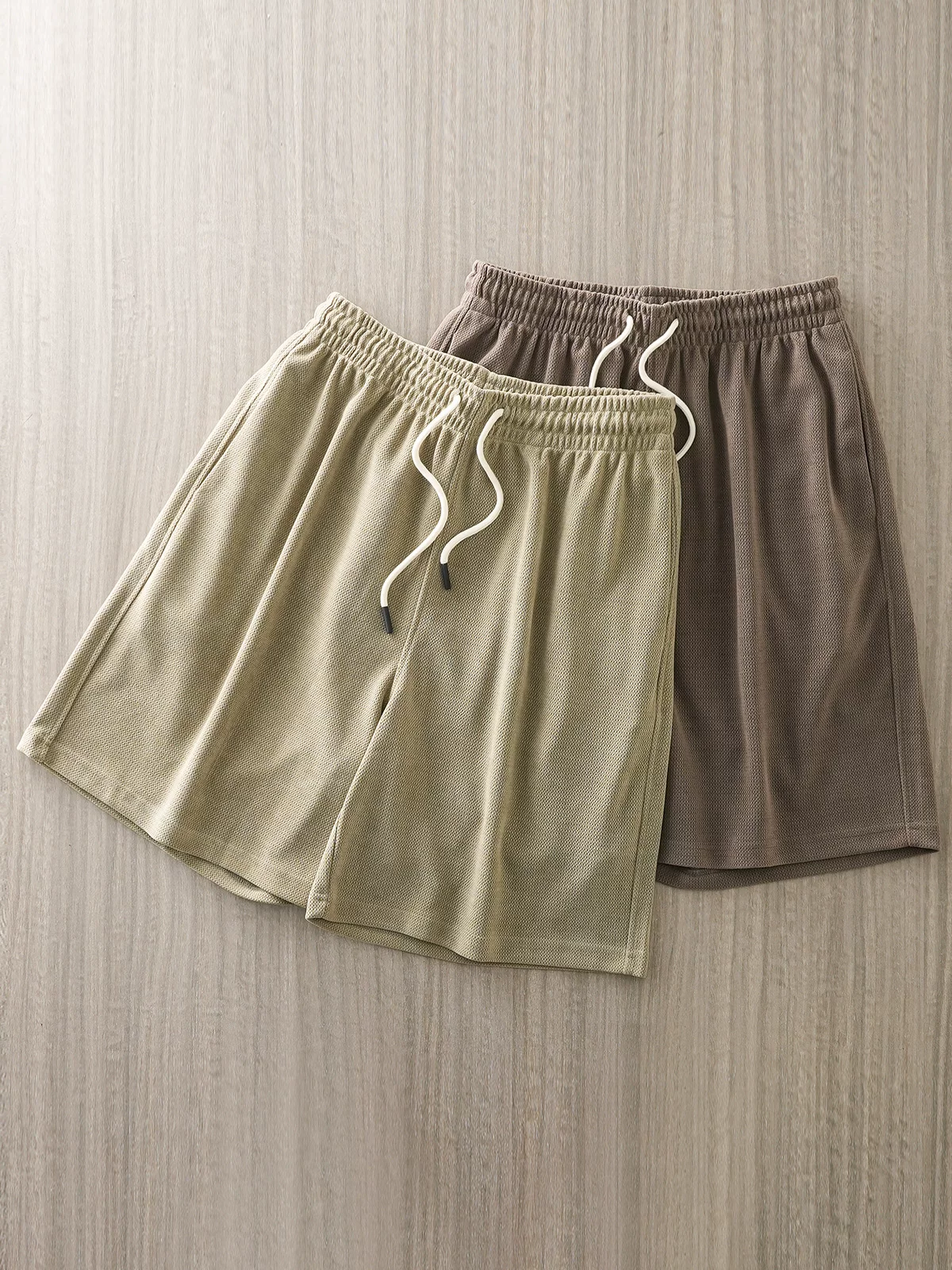 Quần short chenille hạng nặng OMZM dành cho nam, quần short năm điểm kiểu dáng xòe phong cách Mỹ mùa hè, dáng rộng, cỡ lớn, quần thể thao dài vừa phải màu trơn.