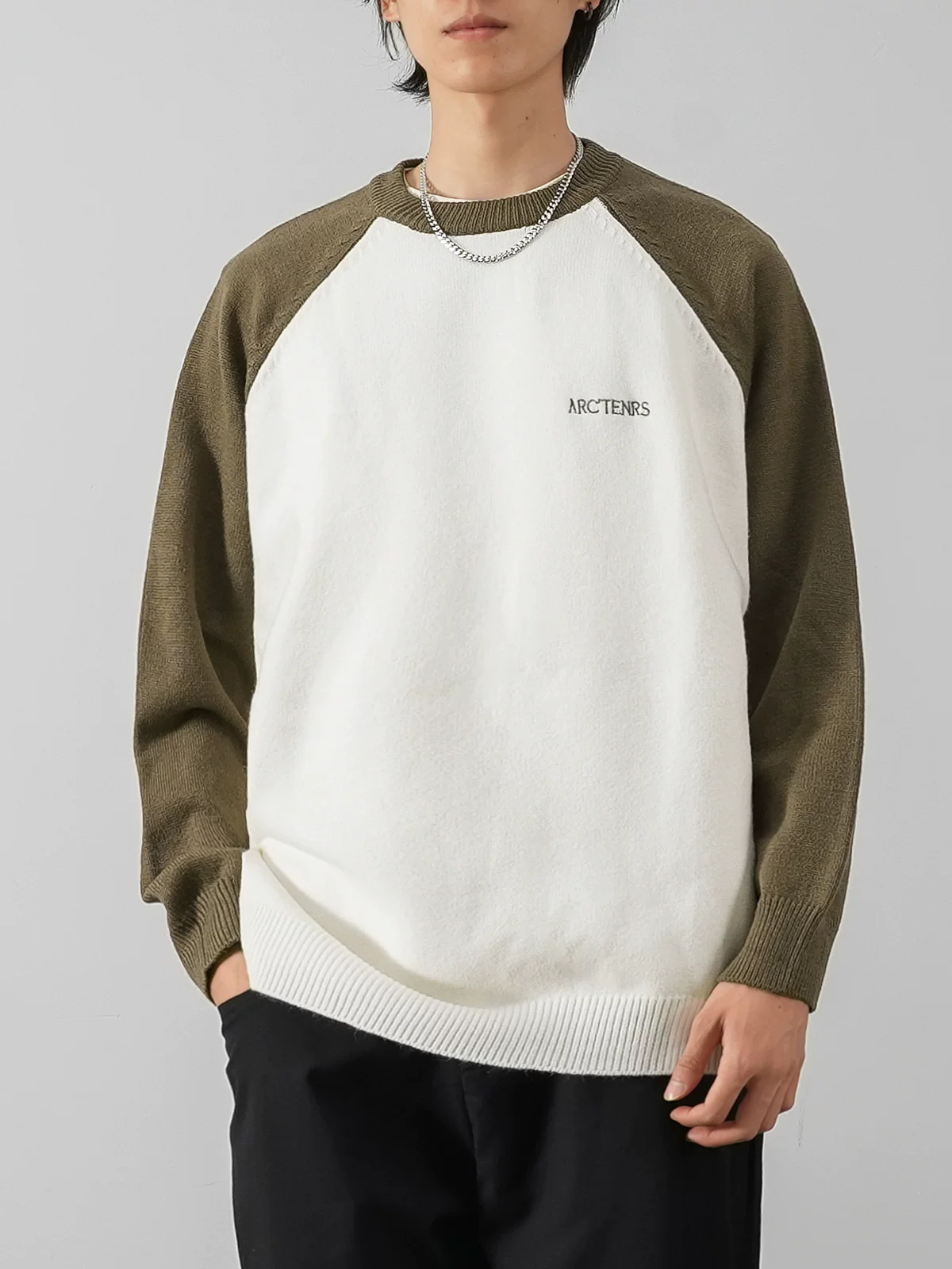 Áo len cổ tròn tay raglan phối màu cổ điển OMZM dành cho nam, áo sơ mi đế dày dặn ấm áp mùa thu đông, áo len dài tay phối màu