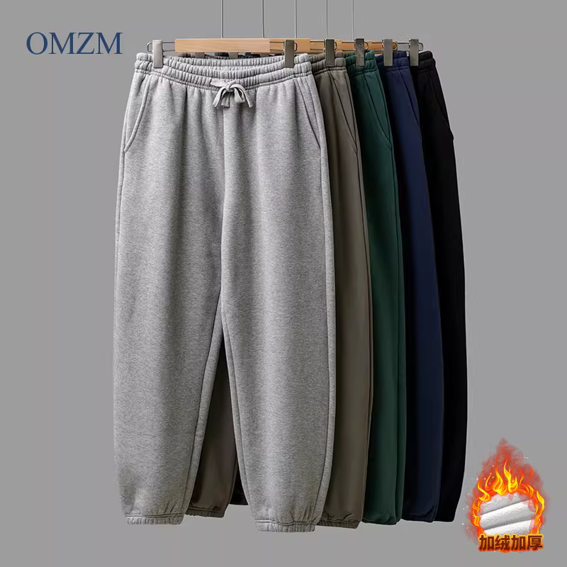 Quần thể thao nam OMZM500G chất liệu nỉ dày màu xám, quần jogger giữ ấm dày dặn mùa đông, quần thường có bo gấu.