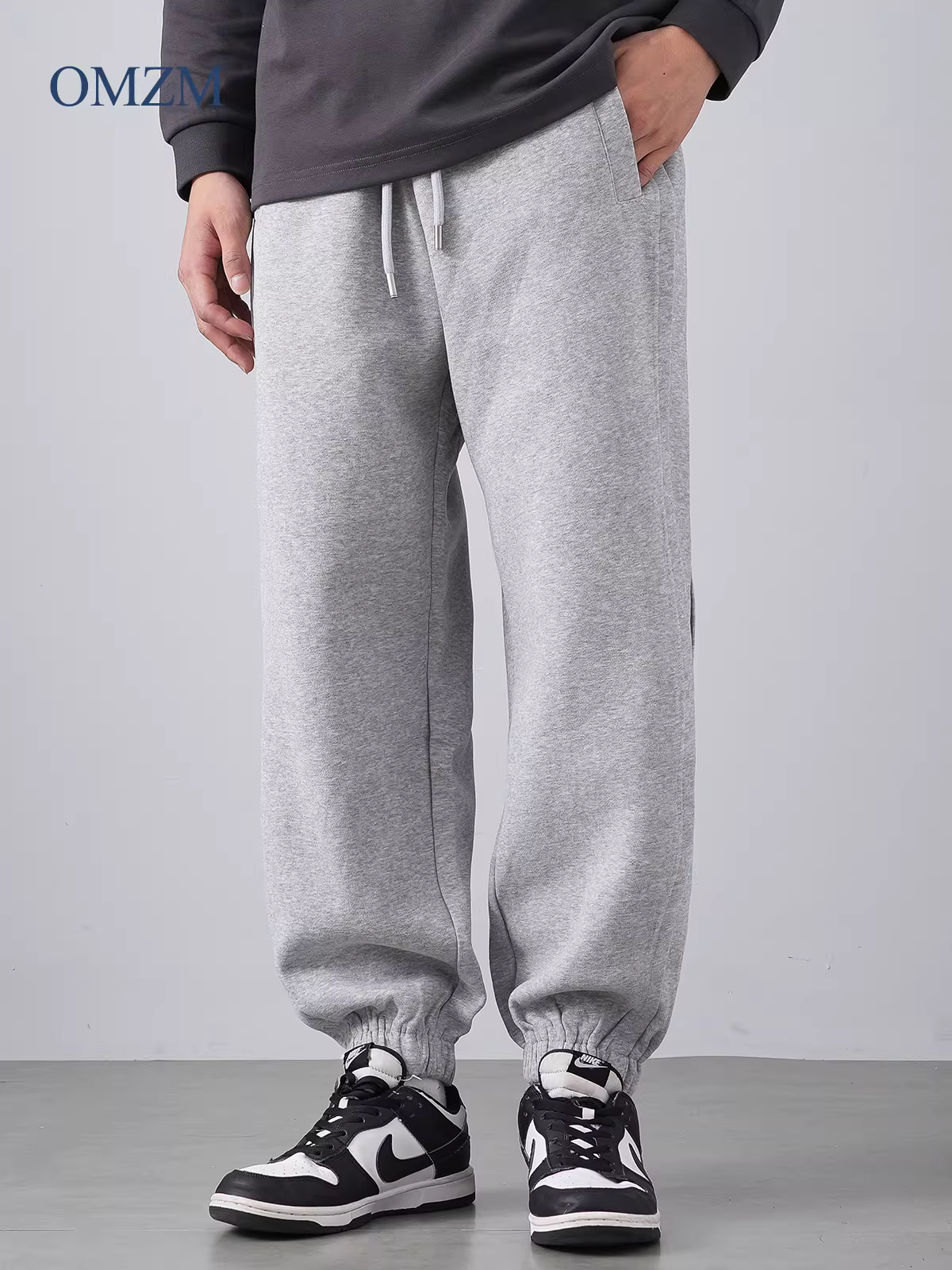 Quần jogger lông thỏ hạng nặng kiểu Mỹ của OMZM dành cho nam, mùa thu đông 2024, lót lông cừu, dày dặn, quần thể thao dáng rộng, phong cách thường ngày