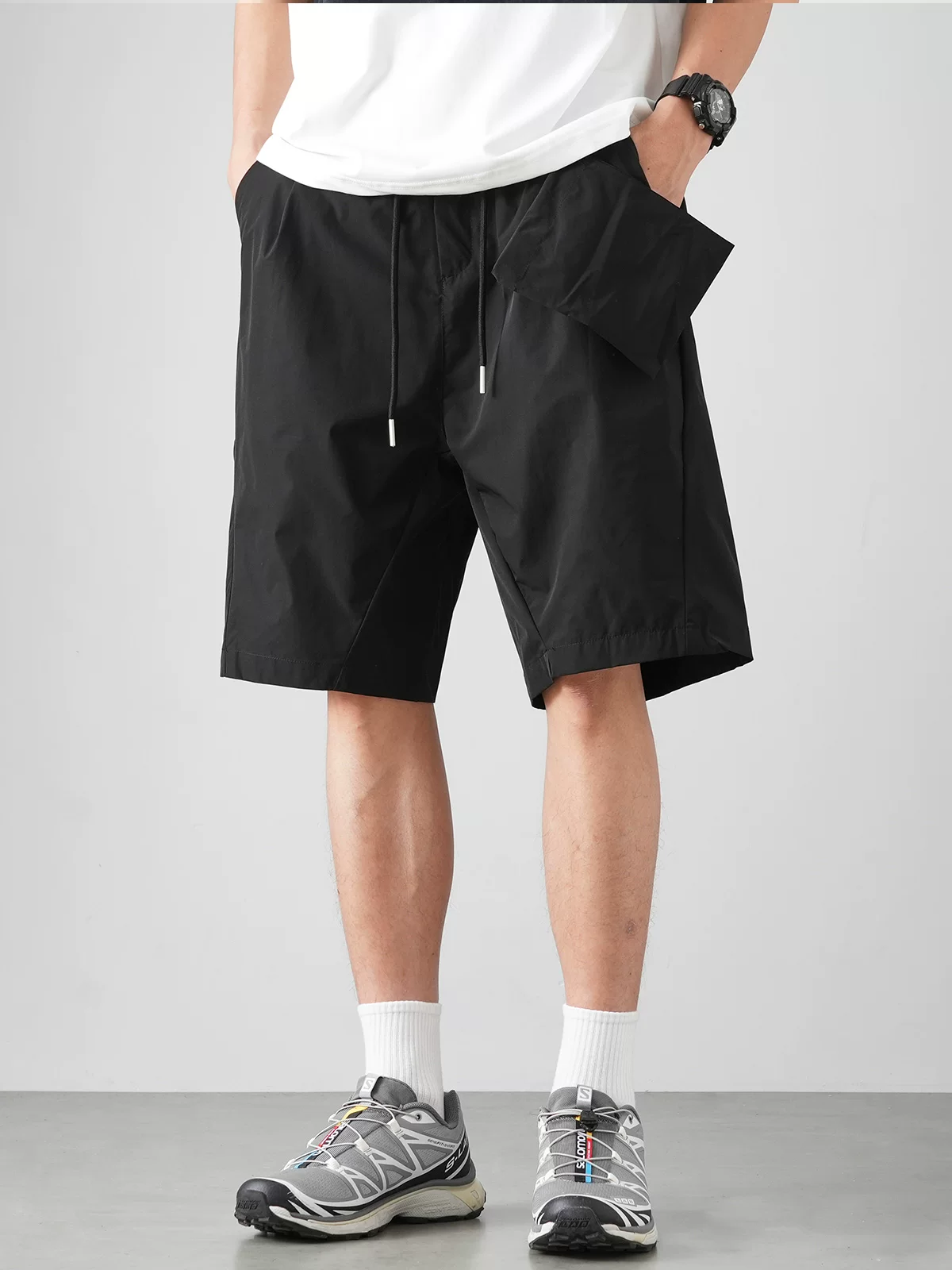 [Túi nhỏ có thể tháo rời] Quần short làm bằng vải lụa đá nhanh khô dành cho nam, quần dài vừa phải, chức năng làm trang phục đi làm ngoài trời mùa hè, quần short thể thao thoáng khí.