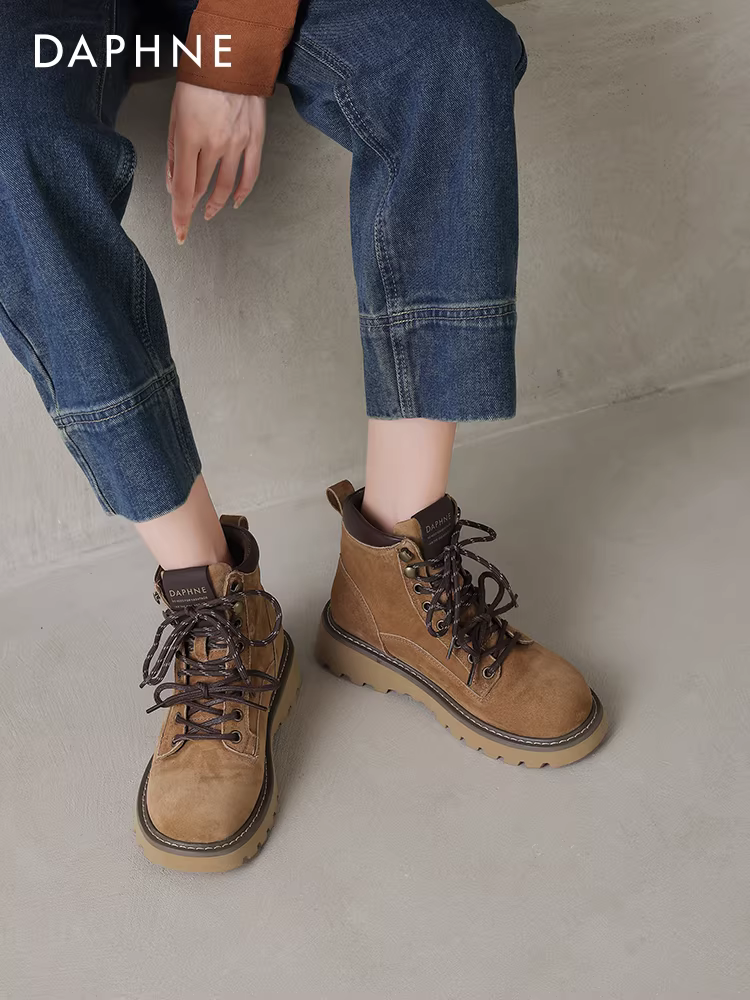 Giày bốt mùa đông Daphne dành cho nữ 2025 kiểu Anh mới, giày bốt Melard mùa thu đông đế dày đi bộ đường dài cổ ngắn