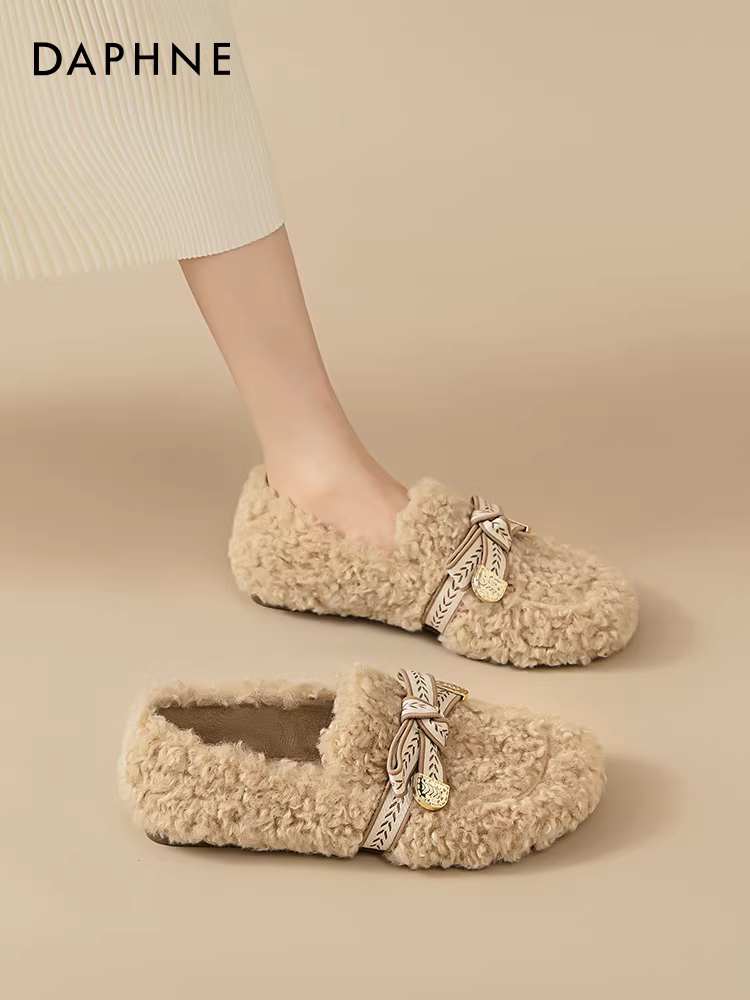 Giày dép mùa đông cổ điển dành cho nữ của Daphne có lông, giày cotton lông thú phổ biến dành cho văn phòng