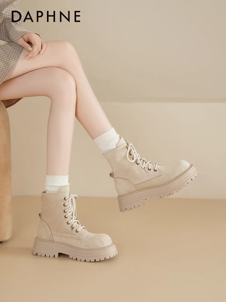 Giày bốt Martin đế dày Daphne dành cho nữ, mẫu mới thu đông 2025, giày bốt nữ đa năng hai kiểu dáng siêu hot, kiểu ngắn.