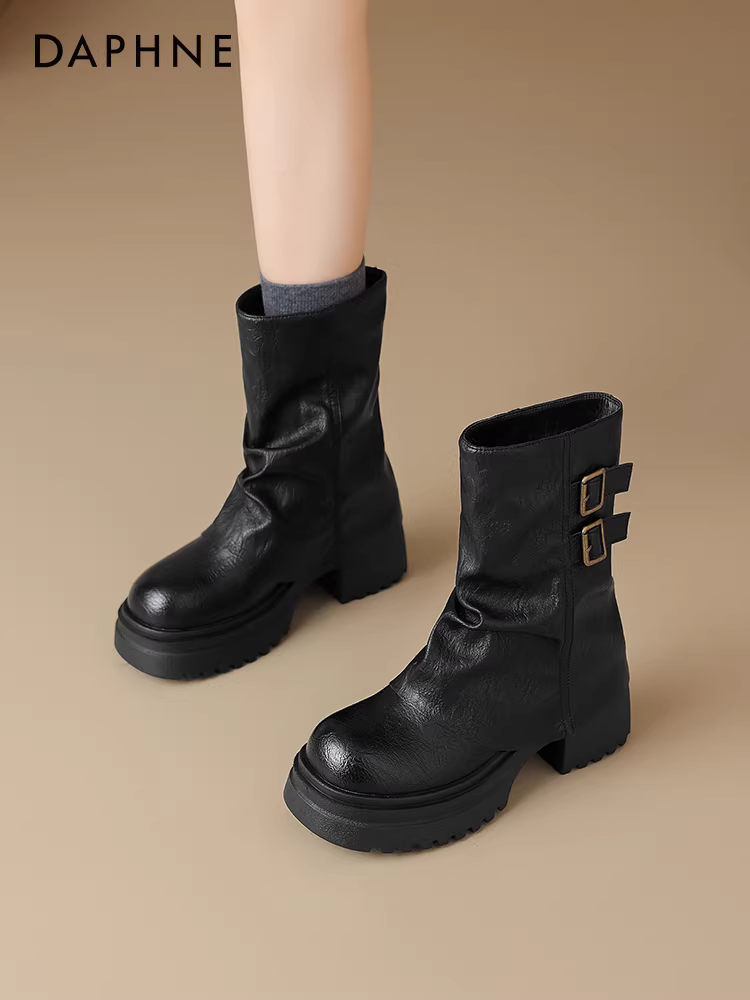 Giày bốt cao gót ngắn màu đen Daphne dành cho nữ, kiểu dáng mùa xuân mới 2025, kiểu bốt quần nữ mùa xuân thu, bốt lười, bốt Martin
