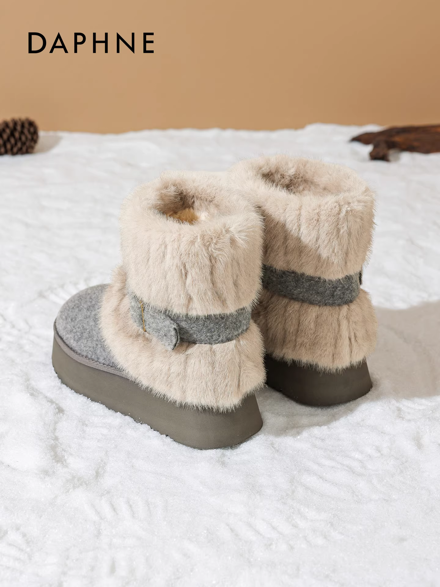 Giày bốt tuyết đế dày màu xám Daphne dành cho nữ mùa đông 2025, kiểu mới, chống trơn trượt, cổ ngắn, lót lông mềm, chất liệu cotton.