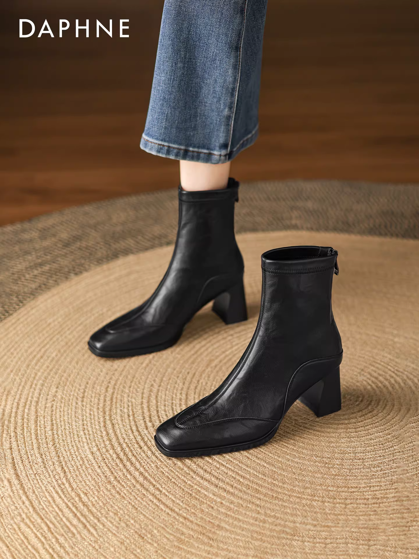 Giày bốt nữ Daphne Slim mùa đông 2025 kiểu mới, chất liệu nhung, kiểu Pháp, cổ ngắn, gót dày, mũi vuông, gót cao
