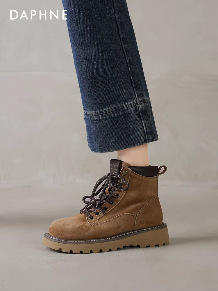 Giày bốt mùa đông Daphne dành cho nữ 2025 kiểu Anh mới, giày bốt Melard mùa thu đông đế dày đi bộ đường dài cổ ngắn