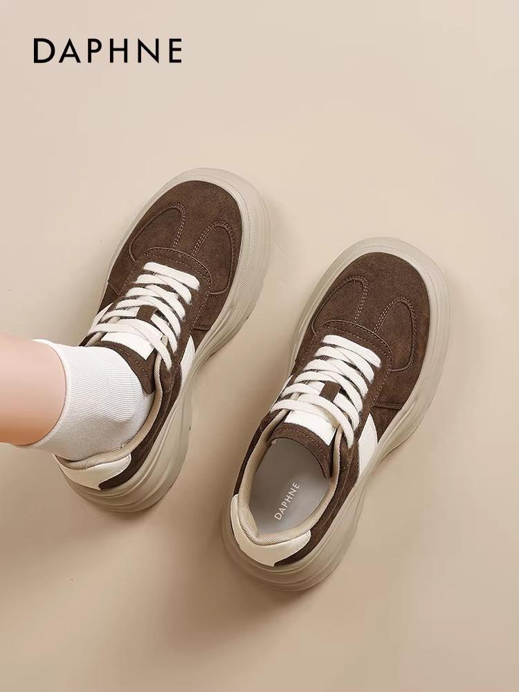 Giày tập thể thao kiểu Đức Daphne Brown dành cho nữ, mẫu mới thu đông 2025, giày thể thao đế siêu dày tăng chiều cao, giày thể thao cổ điển Melard.