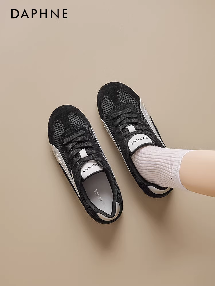 Giày thể thao thoáng khí màu đen Daphne dành cho nữ mùa xuân 2026 mới, kiểu dáng độc đáo, đế dày, giày thể thao thường ngày không lặp lại