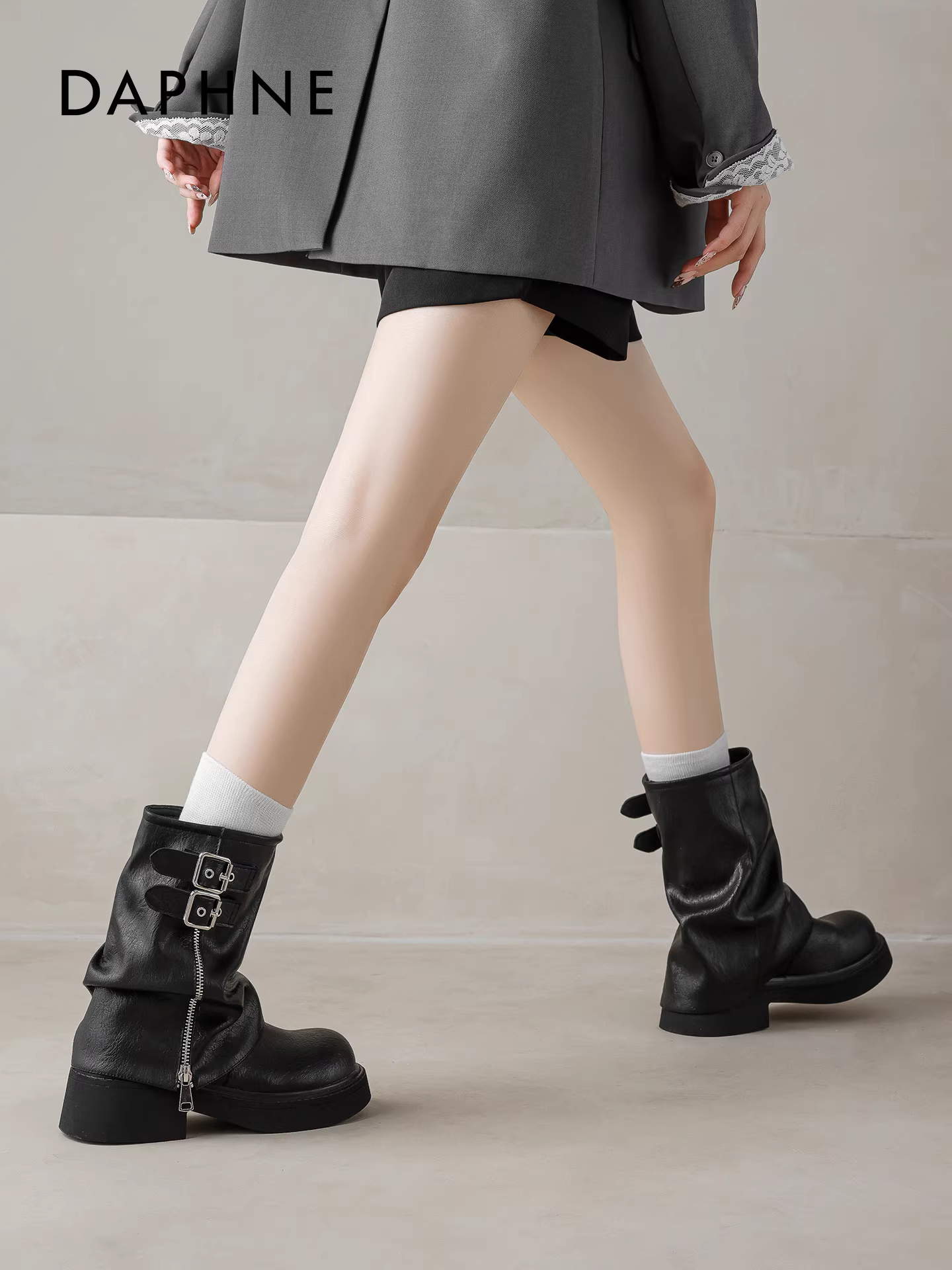 Giày bốt ngắn màu nâu Daphne dành cho nữ, mẫu mới thu đông 2025, kiểu Melard, kiểu cao bồi miền Tây, đế dày, kiểu ống quần xếp ly