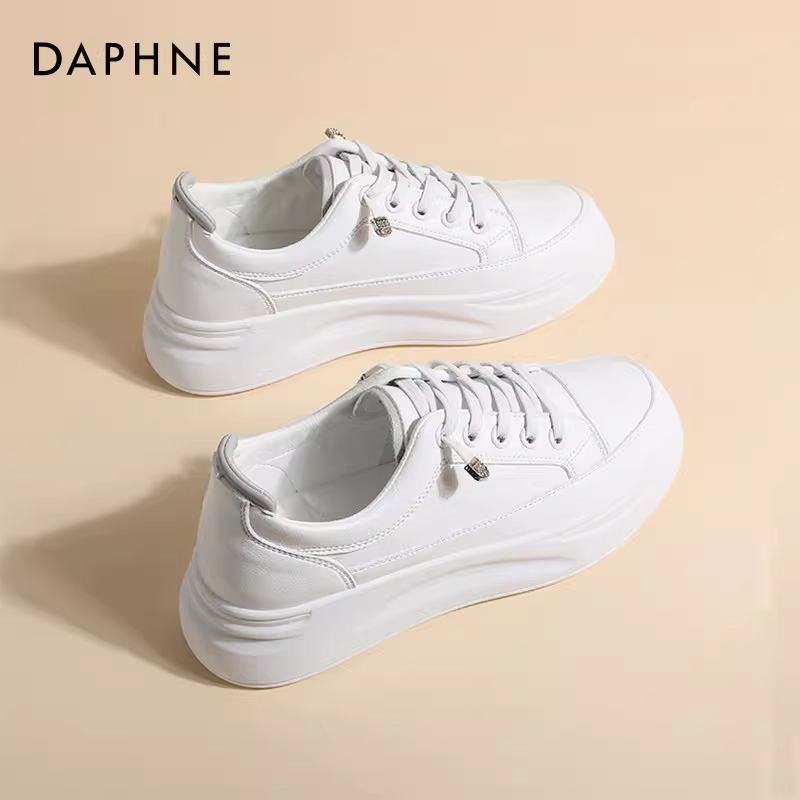 Giày thể thao đế dày màu trắng Daphne dành cho nữ, mẫu xuân thu 2025, giày thể thao thông thường thoáng khí, đa năng dành cho nữ.