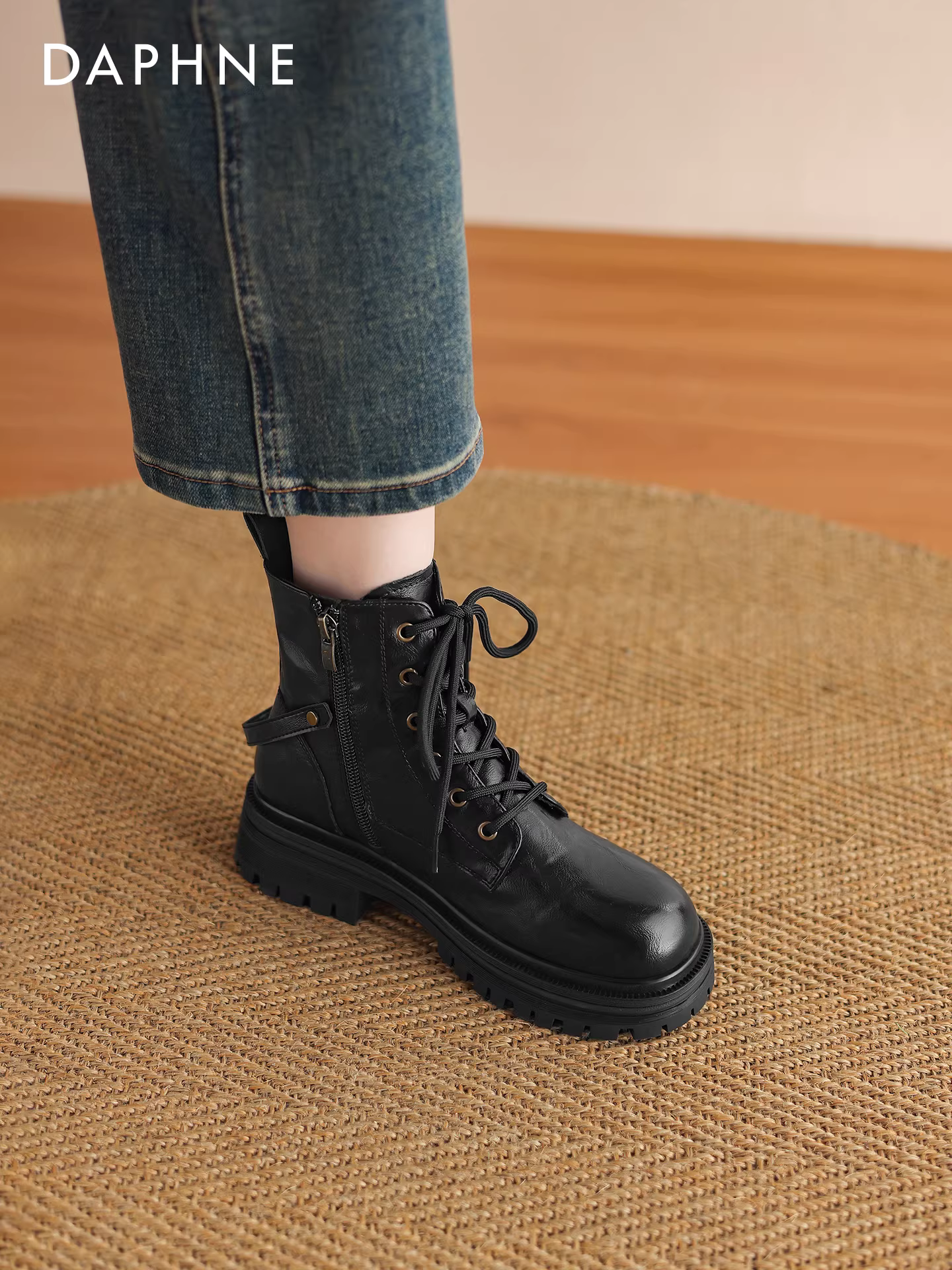 Giày bốt Martin đế dày Daphne dành cho nữ 2025 kiểu Anh mới màu đen, giày bốt mùa đông kiểu hiệp sĩ, giày bốt ngắn lót lông