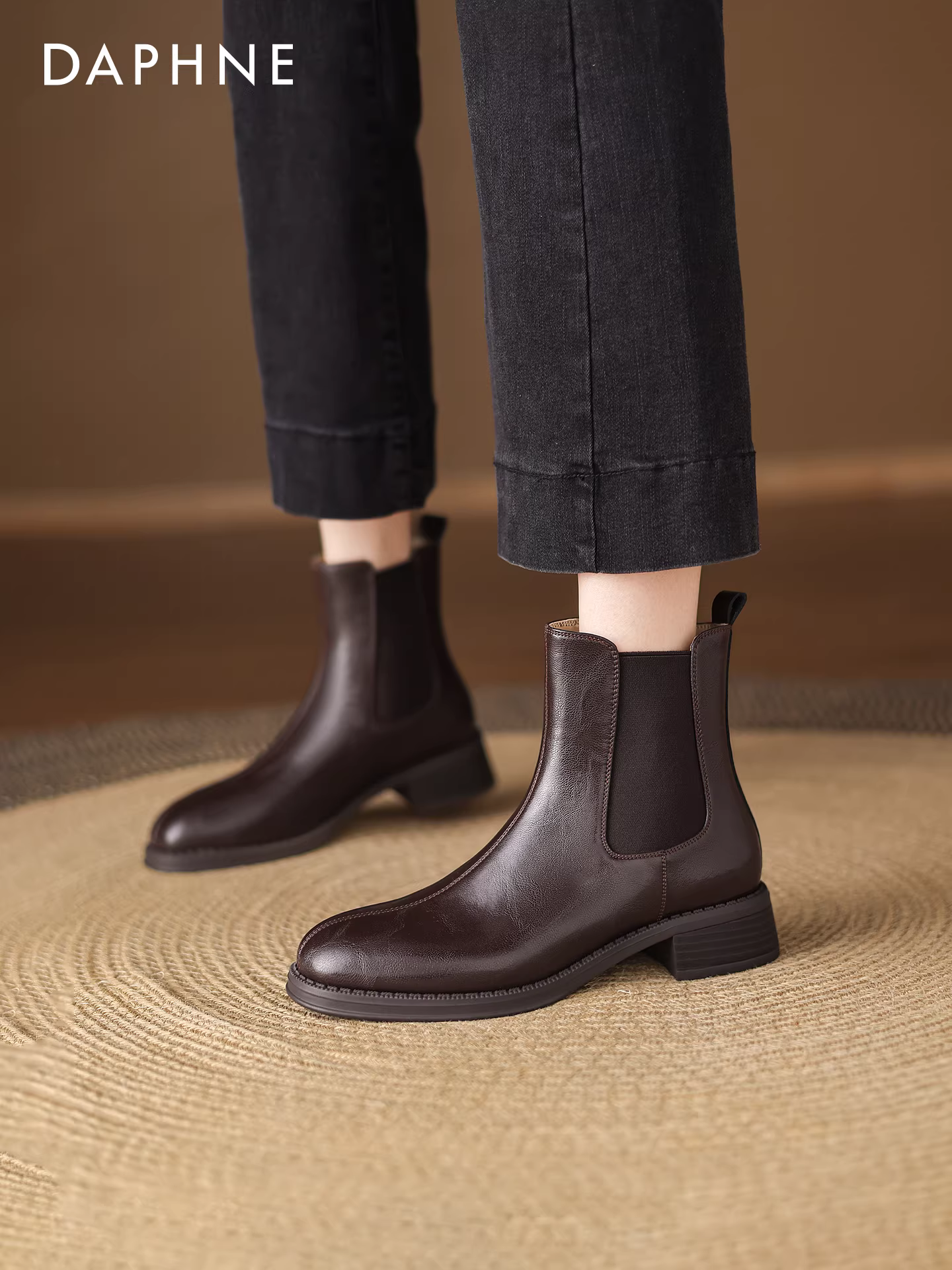 Giày Chelsea kiểu Anh Daphne dành cho nữ, mẫu mới thu đông 2025, đế dày, kiểu Martin, boots ngắn Melard