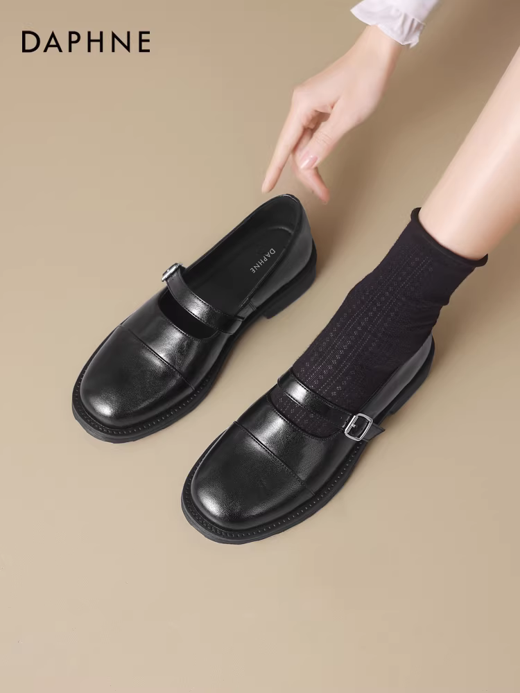 Giày bệt nữ Daphne mùa thu đế bằng kiểu Mary Jane Pháp 2025 giày lười mới giày beanie giày da nhỏ