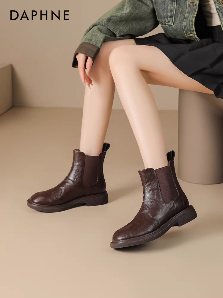 Giày bốt ngắn Daphne dành cho nữ 2025, mẫu mới thu đông, kiểu Chelsea, lót lông, phong cách Anh, kiểu Martin.