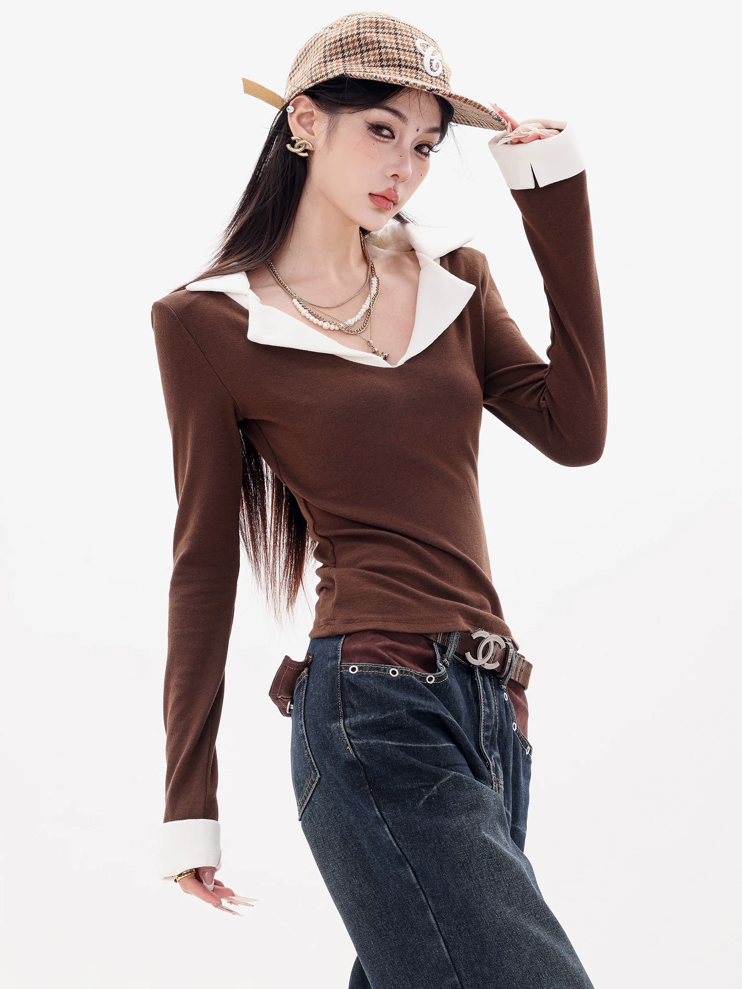 Áo thun nữ tay dài giả hai lớp màu cà phê cổ điển ABWLR Old Money New Rich, kiểu ôm sát