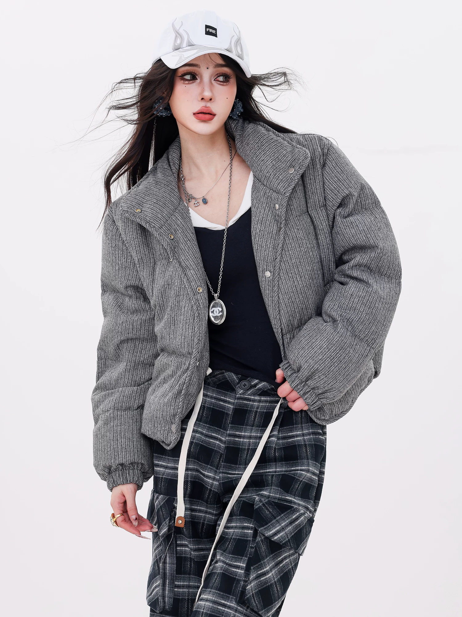 ABWLR Snow Wanderings - Áo khoác cotton cổ ngắn phong cách đường phố nguyên bản dành cho nữ, dáng rộng, áo khoác phao dày và ấm áp.