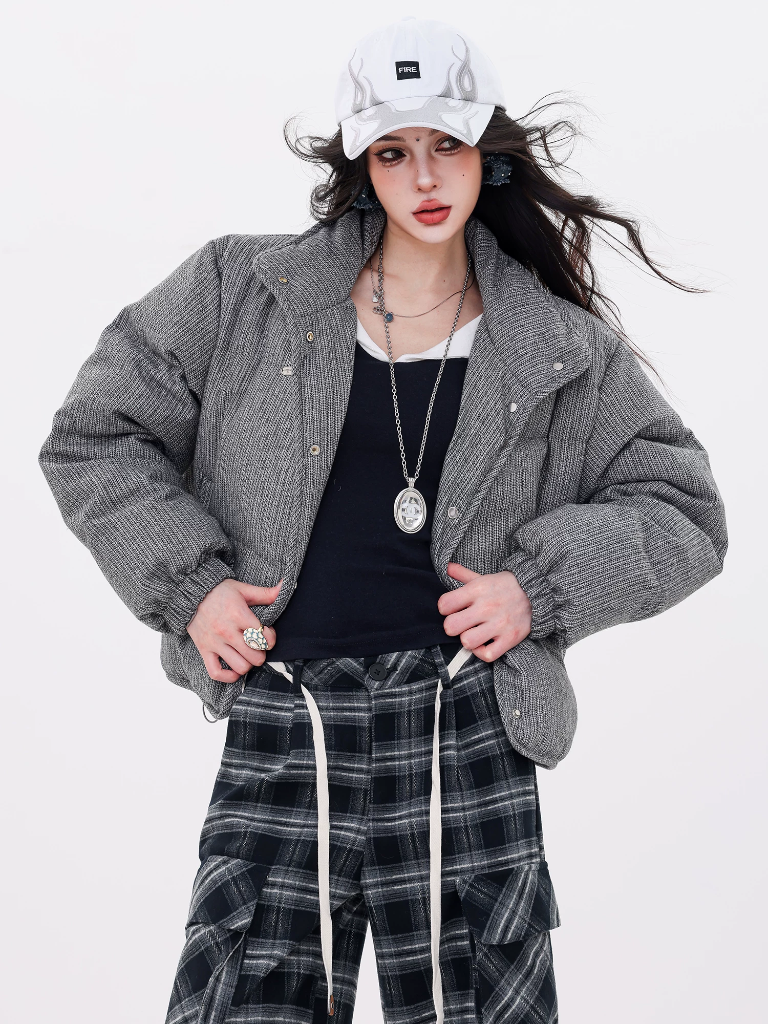 ABWLR Snow Wanderings - Áo khoác cotton cổ ngắn phong cách đường phố nguyên bản dành cho nữ, dáng rộng, áo khoác phao dày và ấm áp.