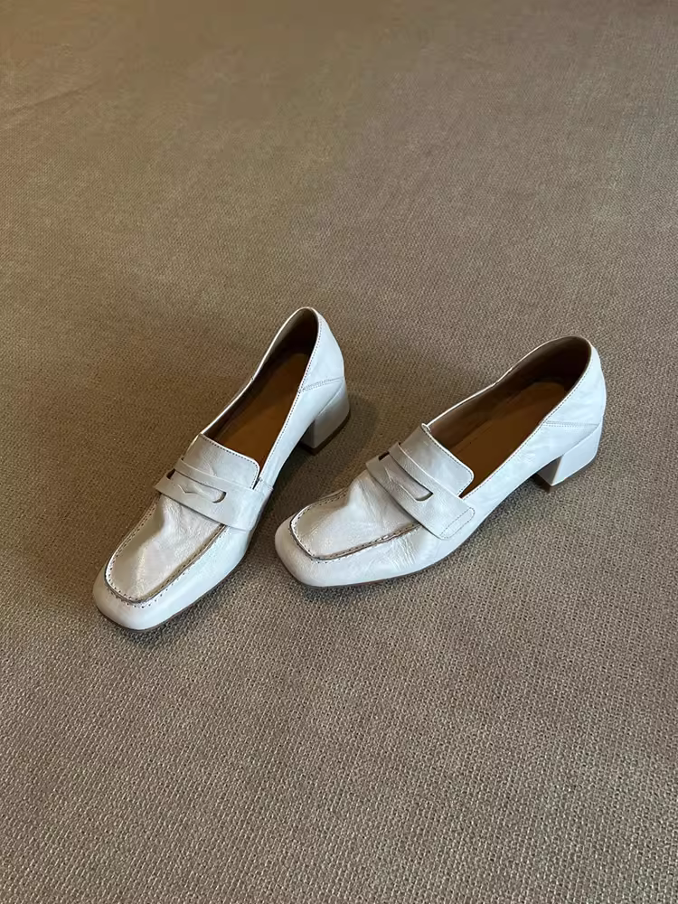 Phiên bản da cừu ~ giày lười màu trắng dành cho nữ, giày da nhỏ kiểu Anh, giày lười kiểu dáng đơn giản, giày đi làm đế dày bằng da thật