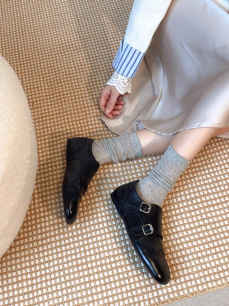 Phiên bản da cừu ~ Giày lười đế bằng dành cho nữ, da thật, kiểu brogue chạm khắc cổ điển có khóa thắt lưng, giày da nhỏ đa năng.