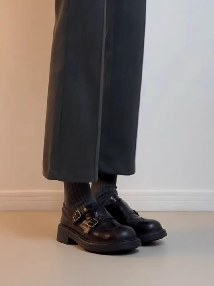 Phiên bản da cừu ~ Giày lười có khóa chạm khắc kiểu brogue thời trang dành cho nữ, giày da thật đế thấp kiểu Anh cắt sâu kiểu Anh