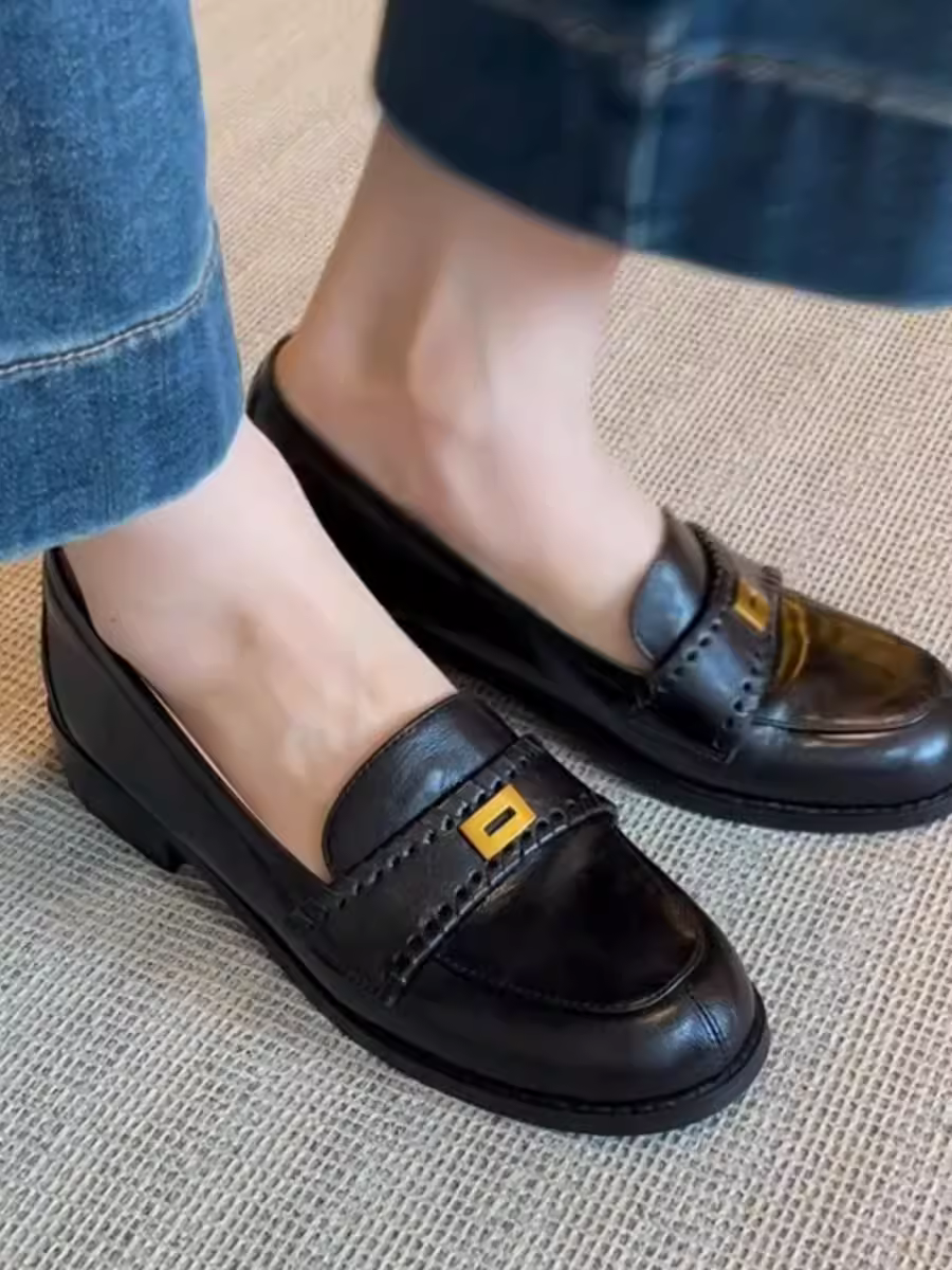 Phiên bản da cừu~ Giày da nhỏ kiểu cổ điển kiểu Anh dành cho nữ, gót thấp, đa năng, thoải mái, miệng nông, mũi tròn, kiểu lười đi.