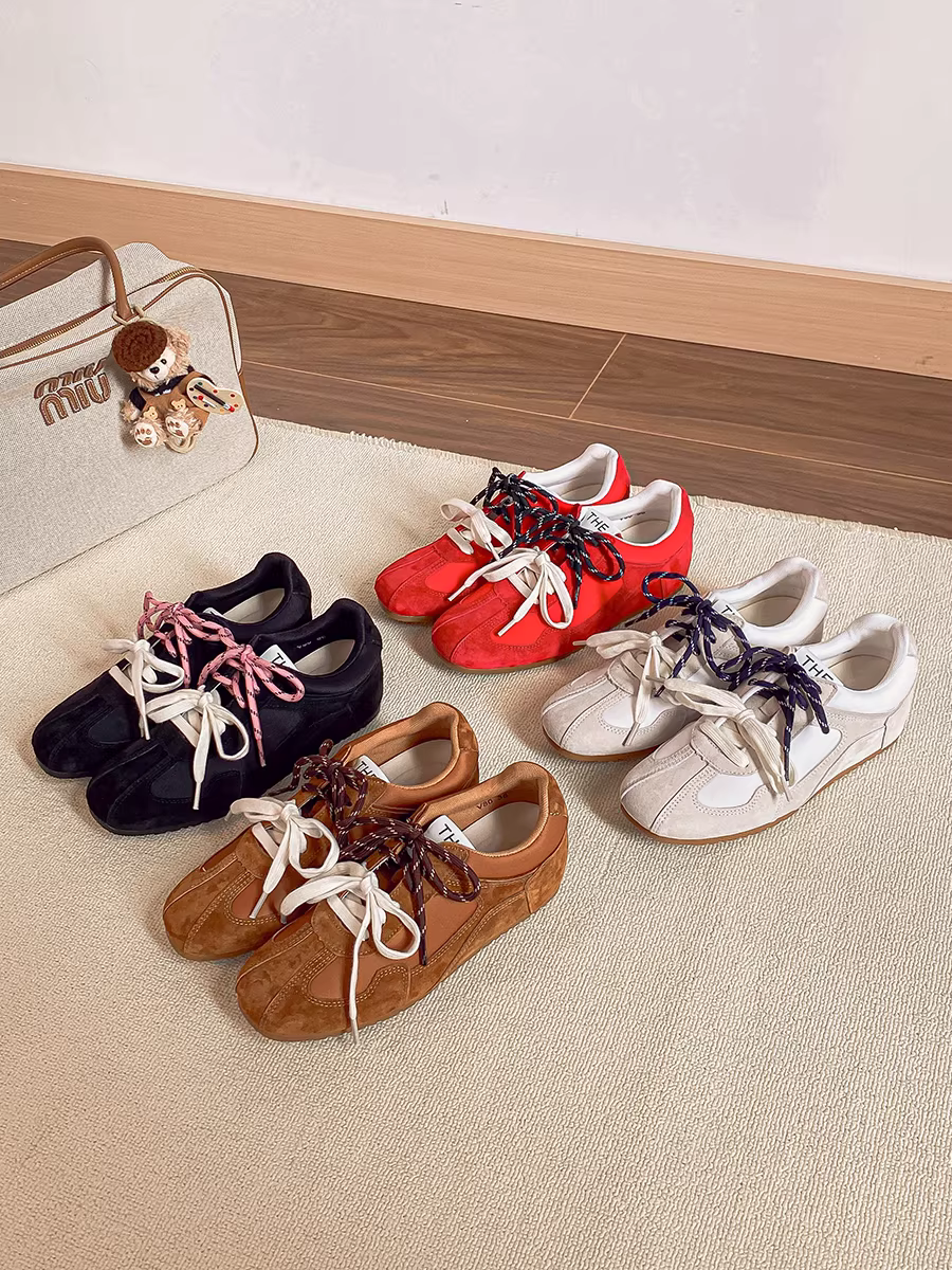 Phiên bản da bò ~ giày tập luyện tăng chiều cao theo phong cách retro, giày buộc dây hai màu kiểu Forrest Gump, giày thể thao thông thường dành cho nữ, giày thể thao đa năng