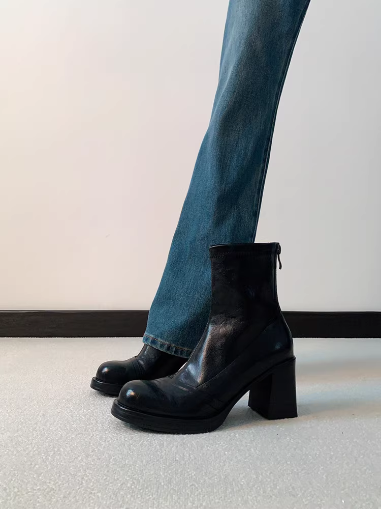 Phiên bản da bò ~ Giày bốt cao gót thon gọn co giãn dành cho nữ, phong cách Pháp có khóa kéo phía sau, da thật, bốt ngắn đơn giản và đa năng.