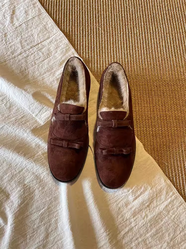 Phiên bản da cừu ~ Giày lười da bóng kiểu Anh Pháp dành cho nữ, giày da nhỏ có lông nhung đế thấp kiểu dáng slip-on