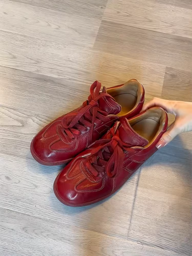 Phiên bản da cừu ~ Giày tập luyện Đức đế mềm bằng da thật phong cách cổ điển dành cho nữ, giày thể thao thông thường có dây buộc màu đỏ cắt sâu có dây buộc