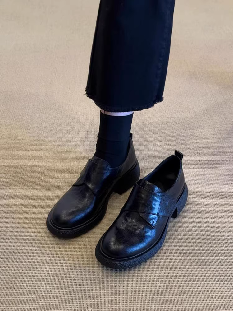 Phiên bản da cừu ~ Giày da nhỏ đi làm yên tĩnh dành cho nữ, phong cách cổ điển, giày lười có khóa dán, giày đế dày bằng da thật