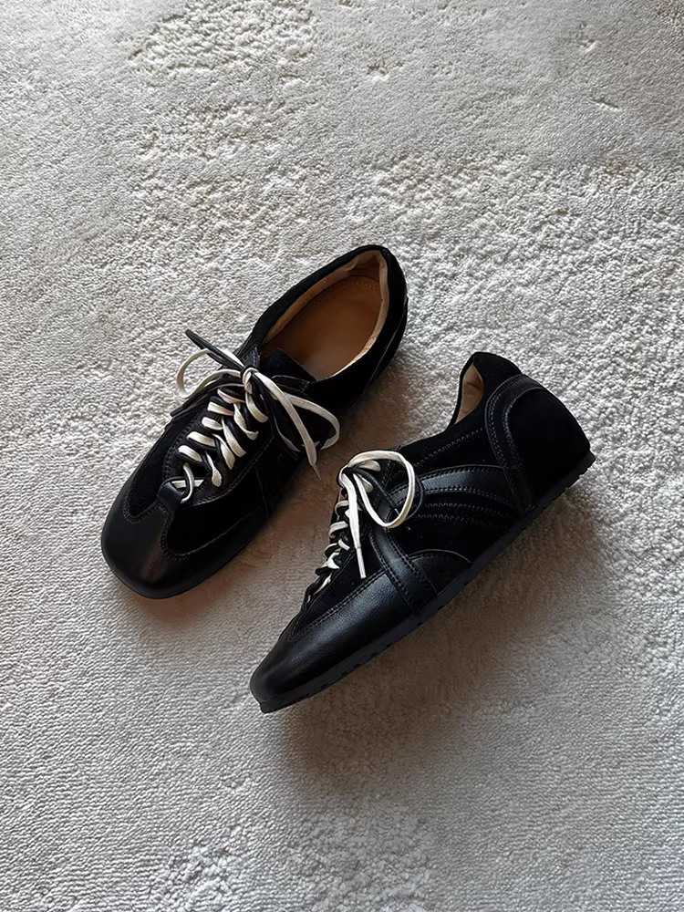 Phiên bản da cừu ~ Giày tập luyện Đức hai màu cổ điển đa năng, da thật, dành cho nữ, giày thể thao đế mềm thoải mái, thời trang và giản dị.