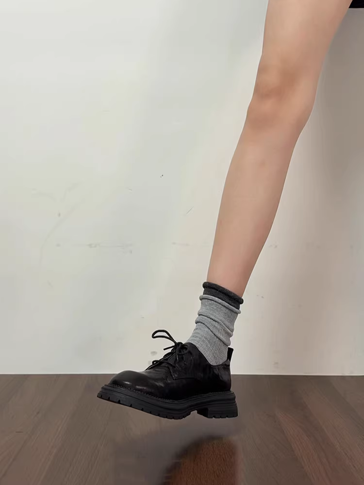 Phiên bản da cừu ~ giày lười da đã qua xử lý đa năng, có dây buộc, kiểu dáng khoét sâu, phong cách học sinh JK dành cho nữ, giày da nhỏ thời trang cổ điển